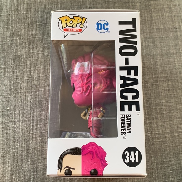 Funko Pop Heroes - Batman Forever Two-Face 341 - Picture 2 of 6
